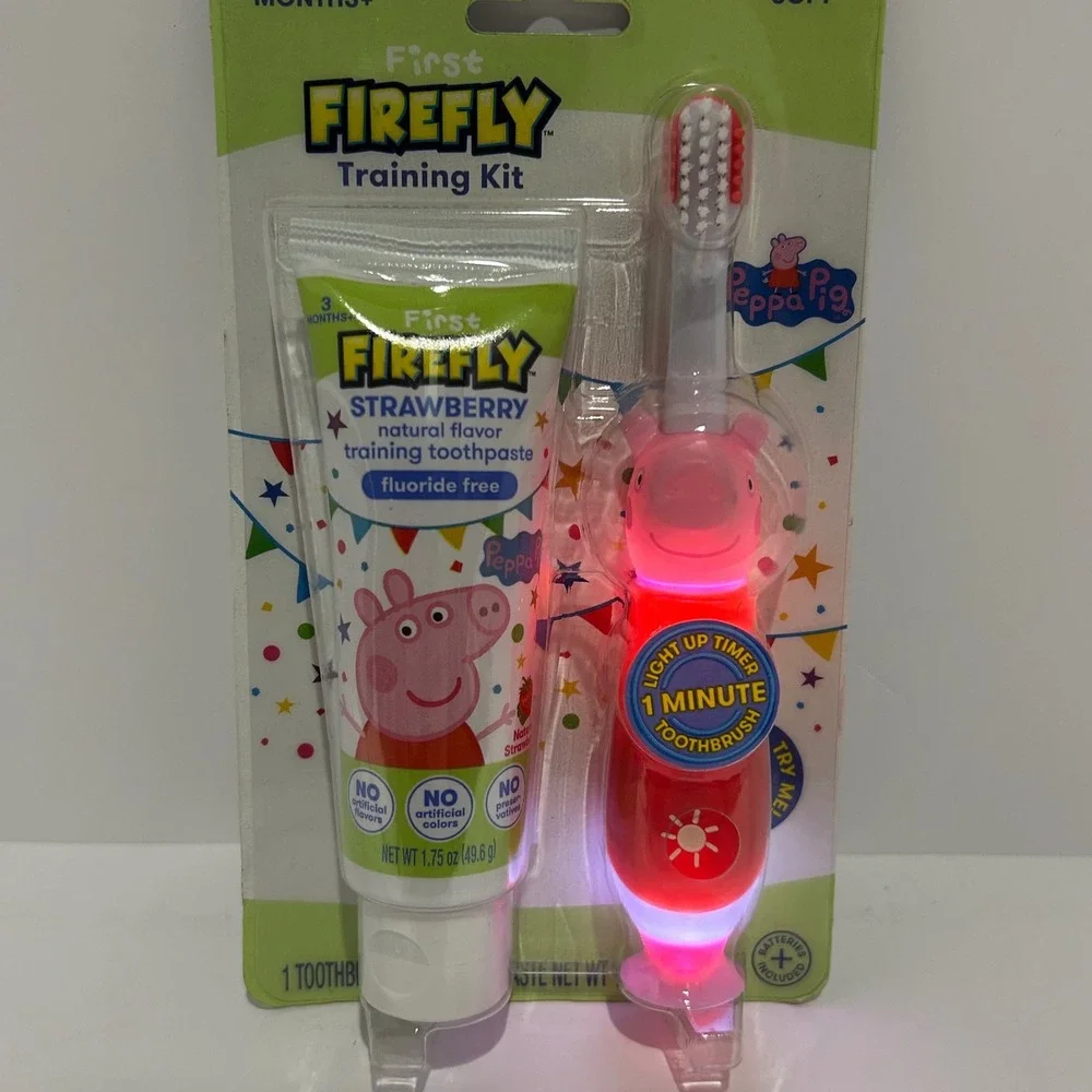 First Firefly Peppa Pig Training Kit‎ Light Up Timer Toothbrush Strawberry Paste